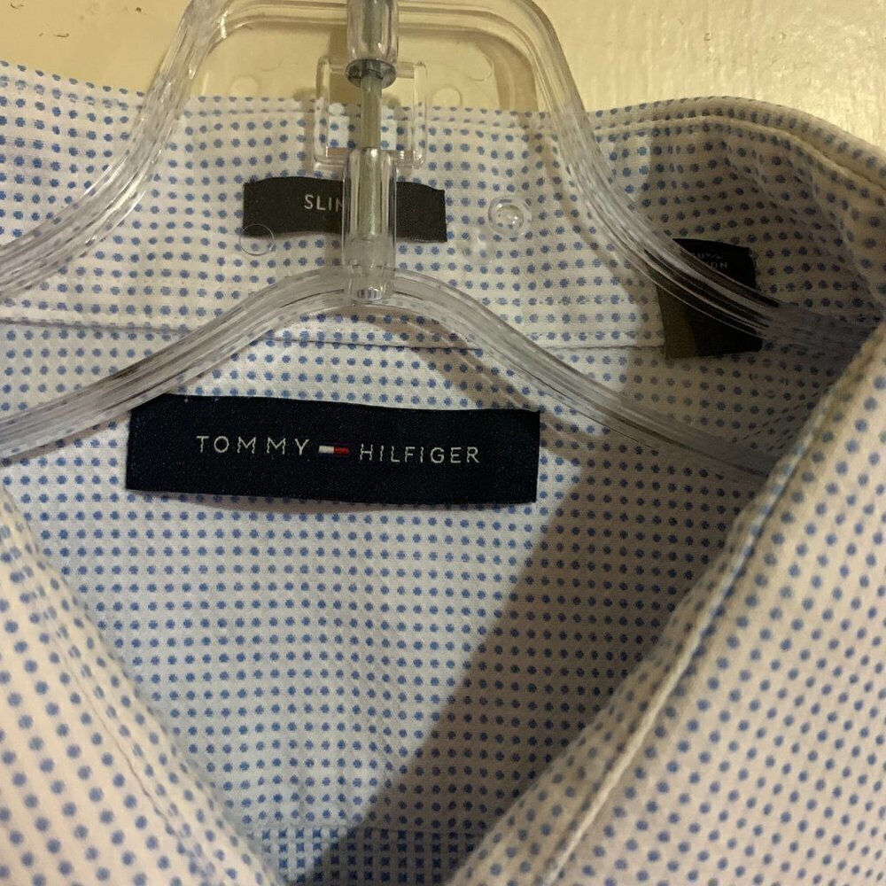 Tommy Hilfiger Slim Fit Blue Dots Button Down Dress Shirt. XL 17-17 1/2 34/35 - Picture 4 of 11